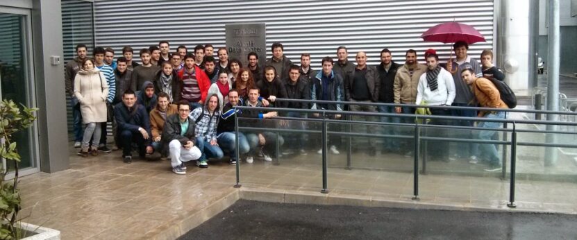 Alumnos del CUM realizan una jornada de formación en Telefónica Data Center