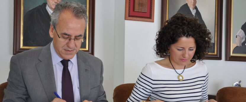 Firma de convenio con AEXAAL