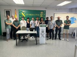 Grupo que asistió a la presentación del TFG de Marcos Jesús Sequera Fernández, estudiante de Ingeniería Informática