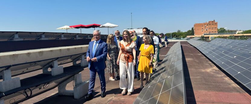 La Universidad de Extremadura inaugura su instalación solar fotovoltaica