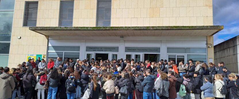 Formación Del Profesorado Guarda Un Minuto De Silencio En Memoria De La Educadora Social Asesinada Belén Cortés