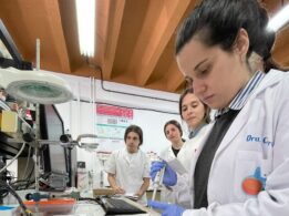 Una celda electroquímica basada en minas de lápiz detecta fármacos antidepresivos en aguas residu...
