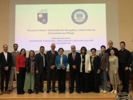 Delegación China En La Facultad De Formación Del Profesorado