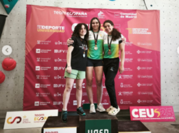 Equipo Femenino De La UEx En Escalada