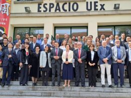 Foto De Grupo De La Inauguración Del Instituto Panda Y La I Semana Cultural China