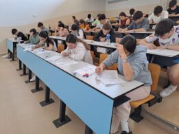 El 94,9% de los estudiantes aprueba la primera PAU competencial