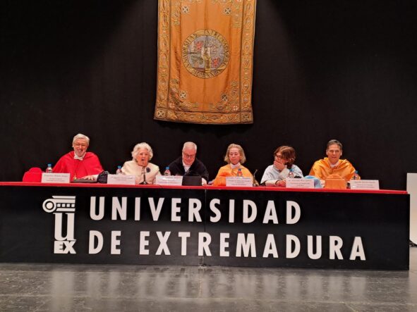 Ángeles Durán En El Acto De Santo Tomás De Aquino 2025
