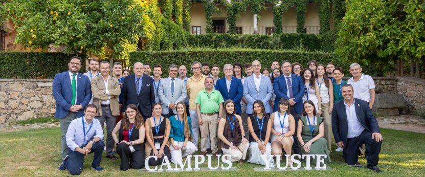 Foto De Familia Curso De Campus Yuste 40 Años Del Ingreso De España En La CEE