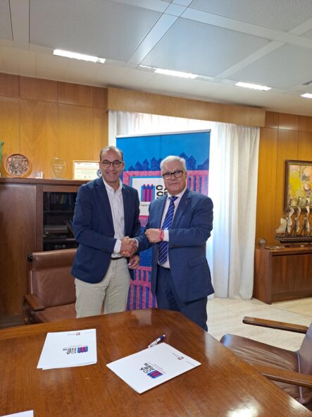 Tras La Firma Del Acuerdo De Adhesión A La Candidatura De Cáceres Como Ciudad Europea De La Cultura En 2031