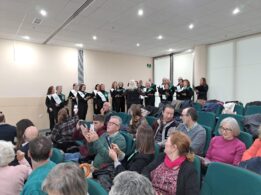 Actuación De La Coral In Pulso En La Festividad De EDUEx