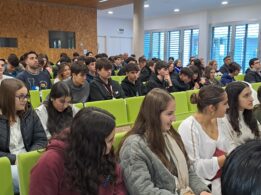 Estudiantes De Cáceres De Bachillerato Acuden A La Jornada De La Cátedra Pitarch Innovar Para Inspirar