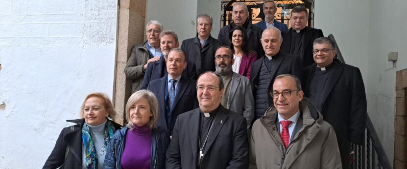 Representantes De Las Instituciones Organizadoras En Monacal 2025